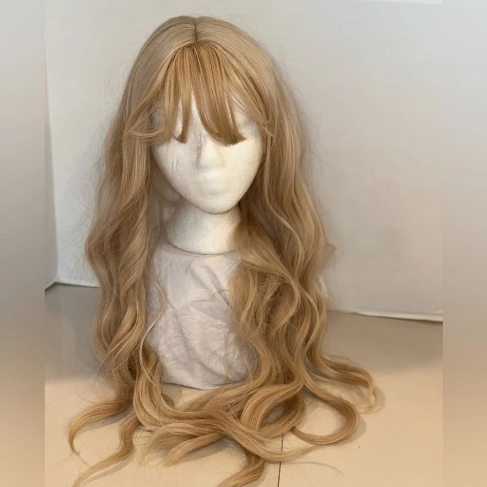 Long Wavy Blonde Wig 🩷
